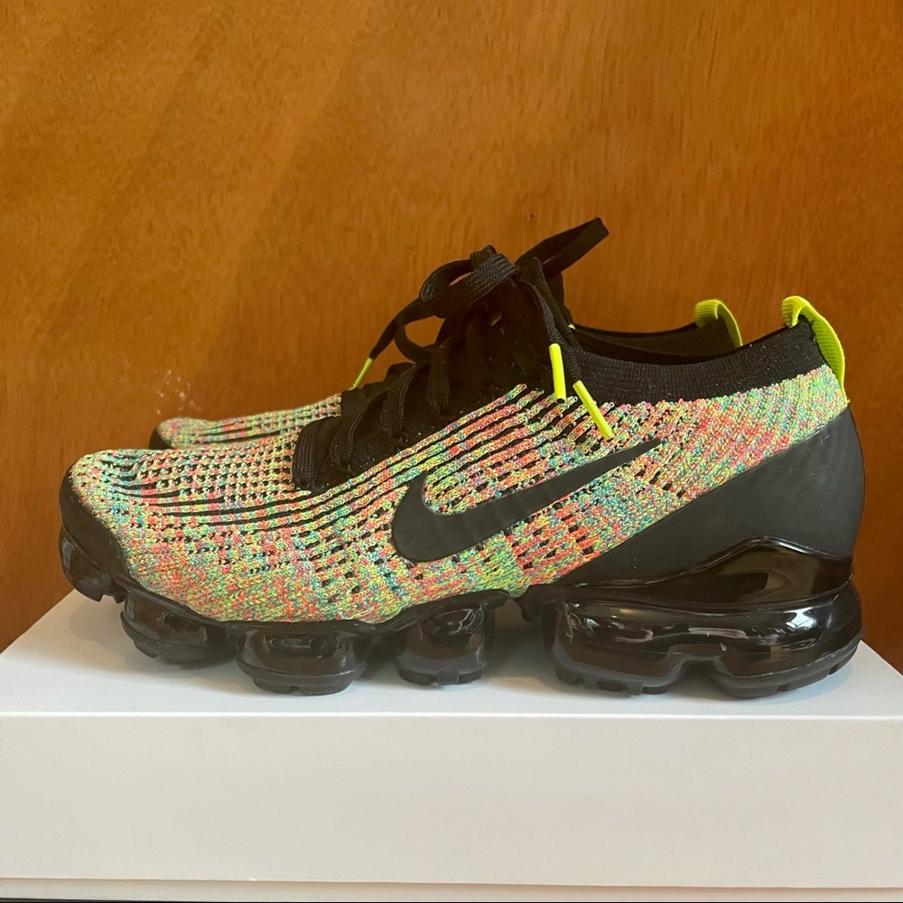 NIKE WMNS AIR VAPORMAX FLYKNIT 3 'MULTICOLOR'
